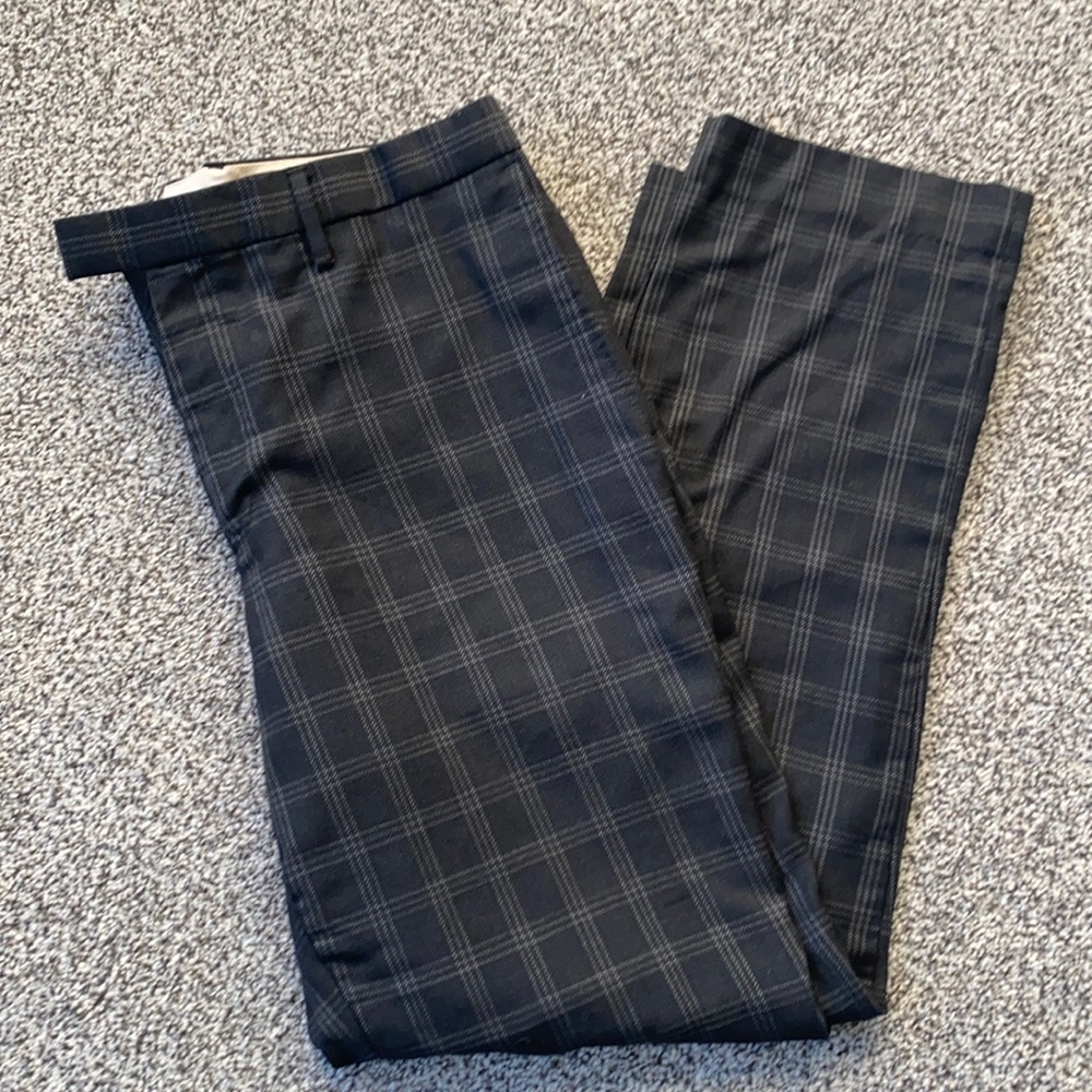 Men’s Banana Republic slacks.